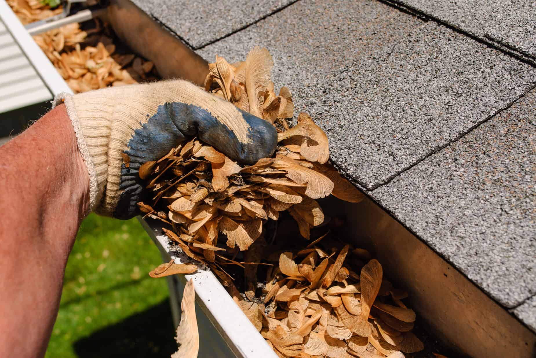 Gutter Cleaning in Worcester County MA